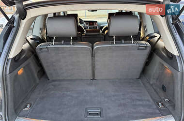 Позашляховик / Кросовер Audi Q7 2010 в 