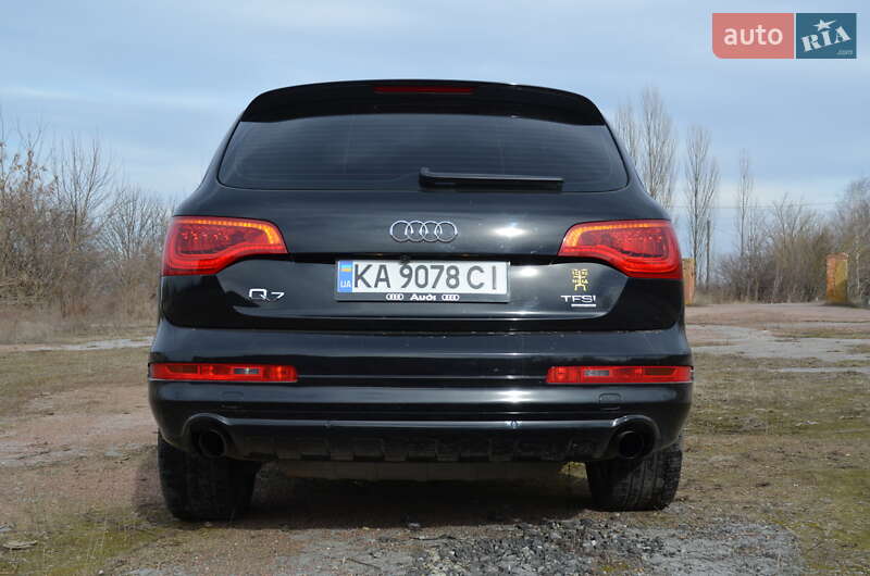Внедорожник / Кроссовер Audi Q7 2011 в Житомире