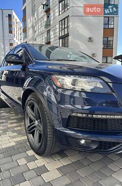 Внедорожник / Кроссовер Audi Q7 2013 в 
