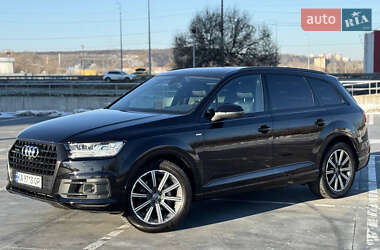 Позашляховик / Кросовер Audi Q7 2019 в Києві