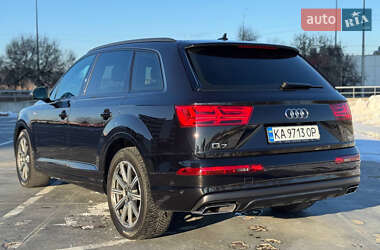 Позашляховик / Кросовер Audi Q7 2019 в Києві