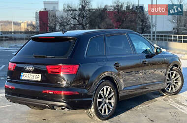 Позашляховик / Кросовер Audi Q7 2019 в Києві