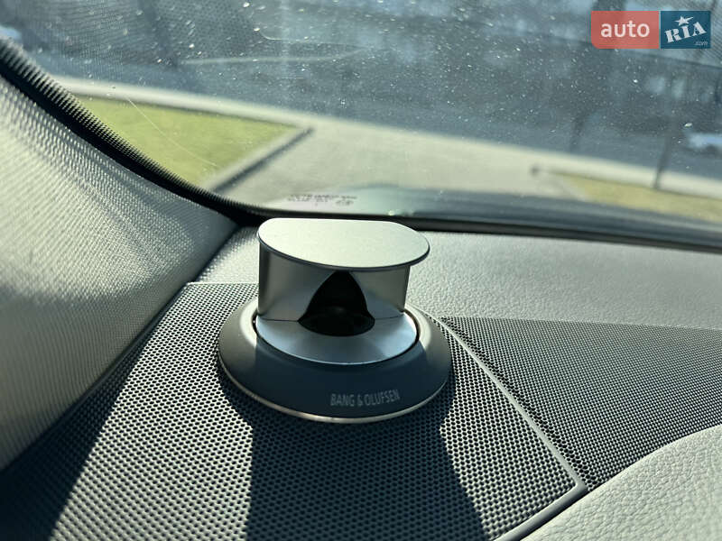 Позашляховик / Кросовер Audi Q7 2012 в Дніпрі фото 43 Позашляховик / Кросовер Audi Q7 2012 в Дніпрі