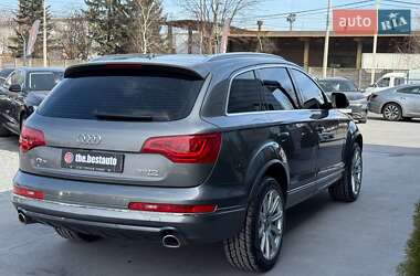 Позашляховик / Кросовер Audi Q7 2013 в 