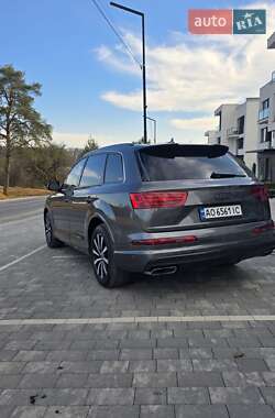 Внедорожник / Кроссовер Audi Q7 2018 в Ужгороде