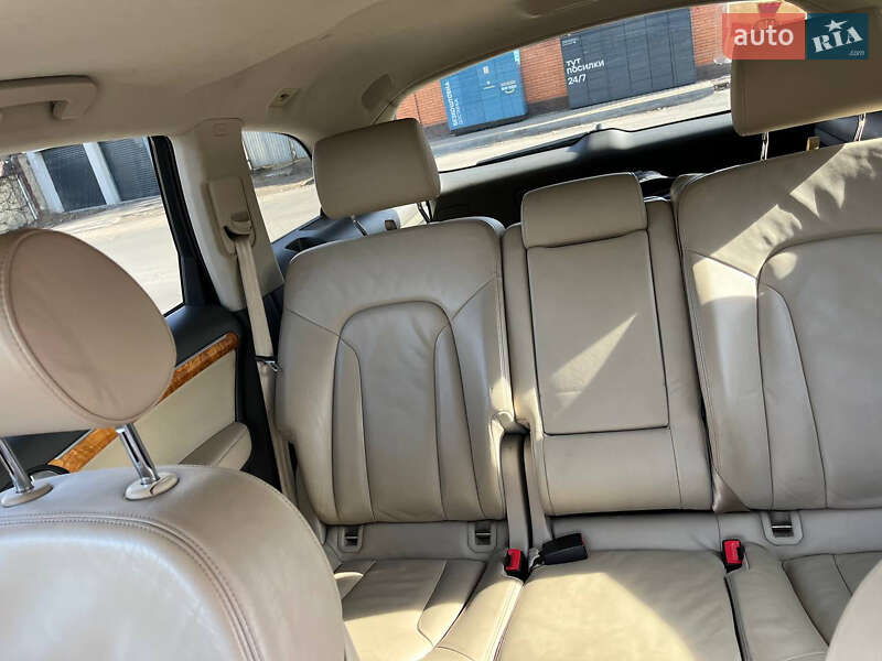 Позашляховик / Кросовер Audi Q7 2006 в Одесі