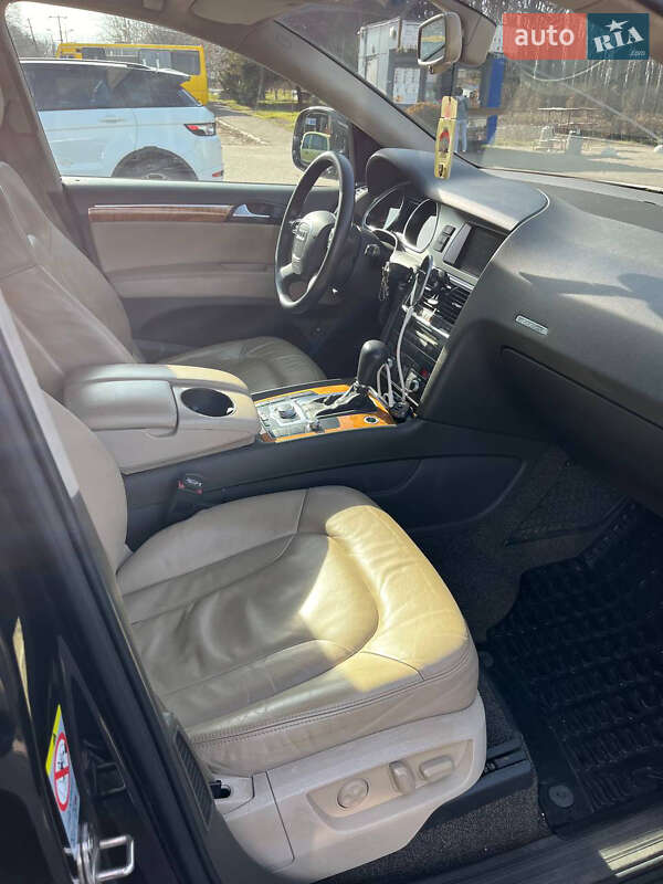 Позашляховик / Кросовер Audi Q7 2006 в Одесі