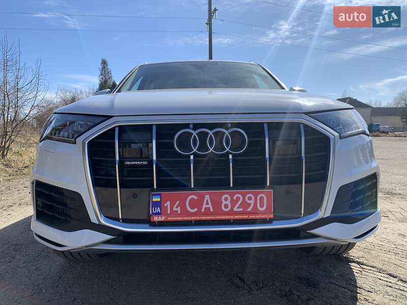 Позашляховик / Кросовер Audi Q7 2022 в Дрогобичі
