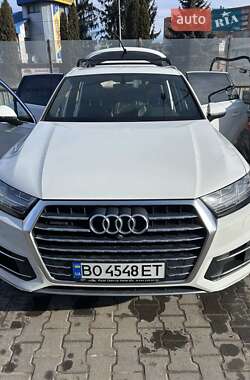 Внедорожник / Кроссовер Audi Q7 2015 в Тернополе