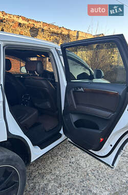 Позашляховик / Кросовер Audi Q7 2015 в Білгороді-Дністровському