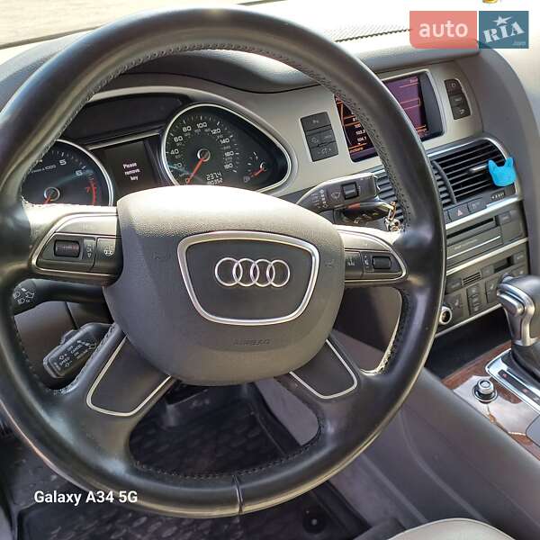 Внедорожник / Кроссовер Audi Q7 2012 в Николаеве