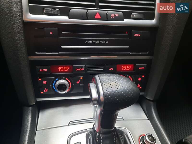 Позашляховик / Кросовер Audi Q7 2015 в Хмельницькому