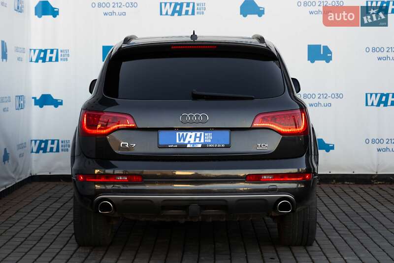 Внедорожник / Кроссовер Audi Q7 2015 в Луцке