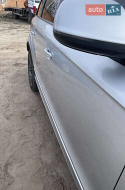 Внедорожник / Кроссовер Audi Q7 2013 в 