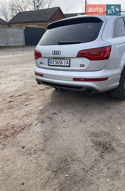 Внедорожник / Кроссовер Audi Q7 2013 в 