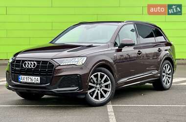 Внедорожник / Кроссовер Audi Q7 2020 в Киеве