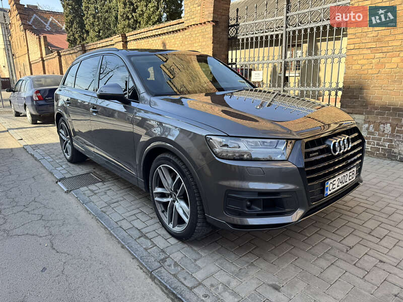 Внедорожник / Кроссовер Audi Q7 2018 в Черновцах