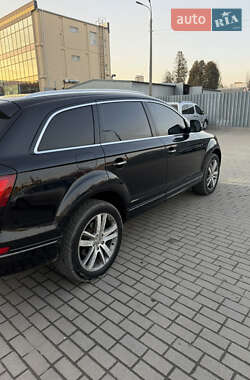 Внедорожник / Кроссовер Audi Q7 2011 в 