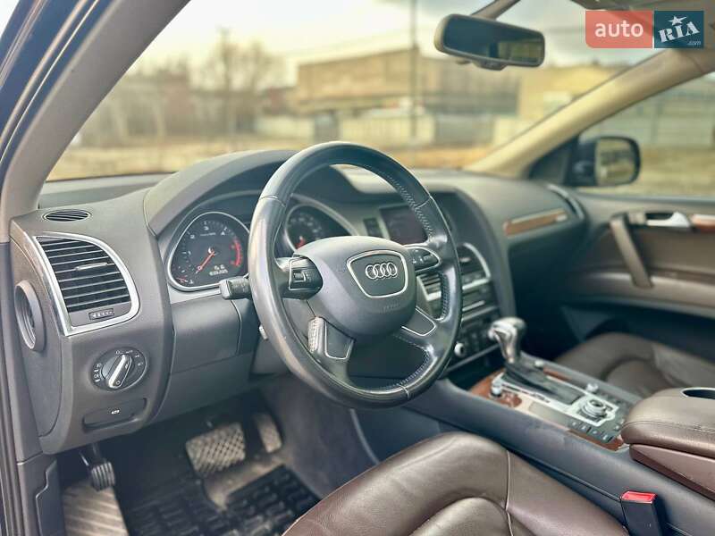 Внедорожник / Кроссовер Audi Q7 2012 в Львове