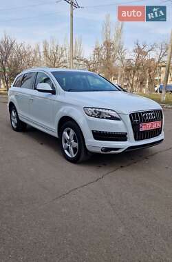 Позашляховик / Кросовер Audi Q7 2014 в Миколаєві