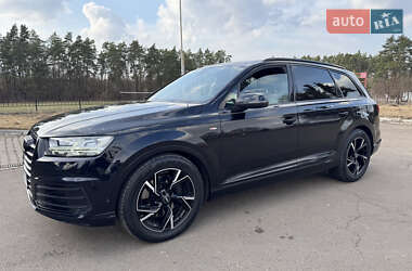 Внедорожник / Кроссовер Audi Q7 2015 в Дубно