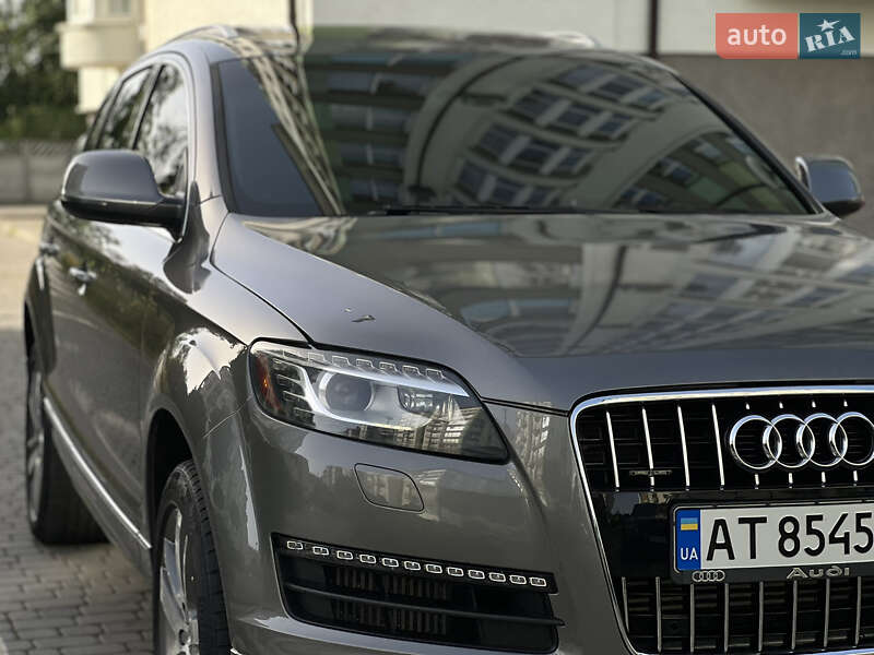 Позашляховик / Кросовер Audi Q7 2012 в Івано-Франківську