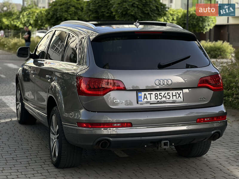 Позашляховик / Кросовер Audi Q7 2012 в Івано-Франківську