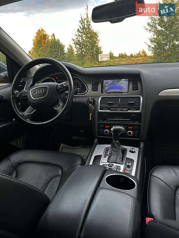 Внедорожник / Кроссовер Audi Q7 2015 в Костополе фото 26 Внедорожник / Кроссовер Audi Q7 2015 в Костополе