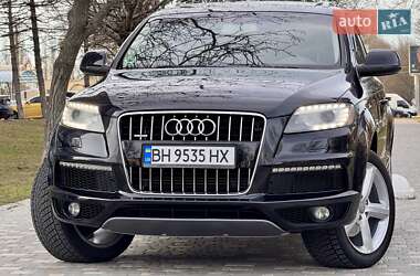 Внедорожник / Кроссовер Audi Q7 2011 в 