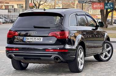 Внедорожник / Кроссовер Audi Q7 2011 в 