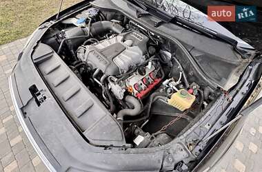Внедорожник / Кроссовер Audi Q7 2011 в 