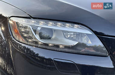 Позашляховик / Кросовер Audi Q7 2014 в 