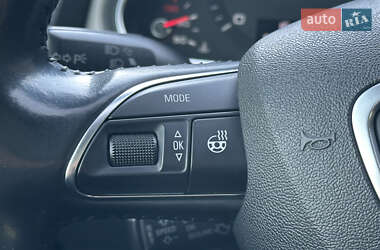 Позашляховик / Кросовер Audi Q7 2014 в 