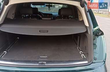 Позашляховик / Кросовер Audi Q7 2010 в 