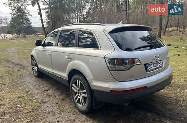 Внедорожник / Кроссовер Audi Q7 2008 в 
