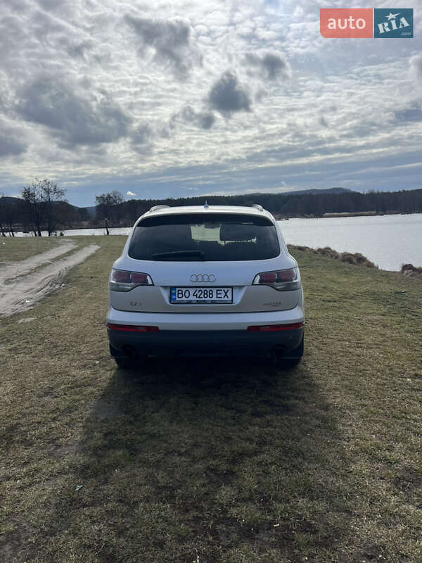 Позашляховик / Кросовер Audi Q7 2008 в Кременці