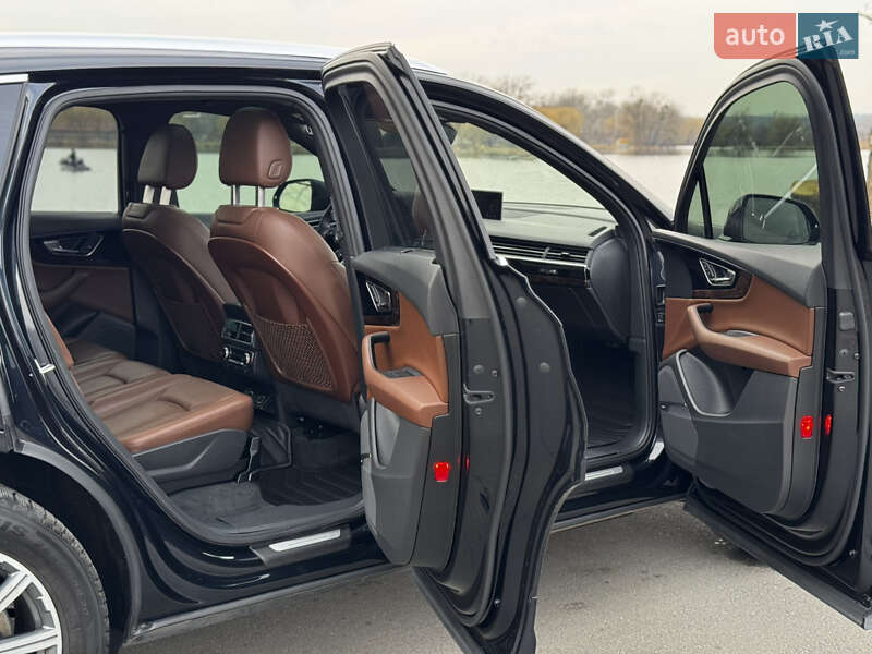 Внедорожник / Кроссовер Audi Q7 2016 в Киеве фото 25 Внедорожник / Кроссовер Audi Q7 2016 в Киеве