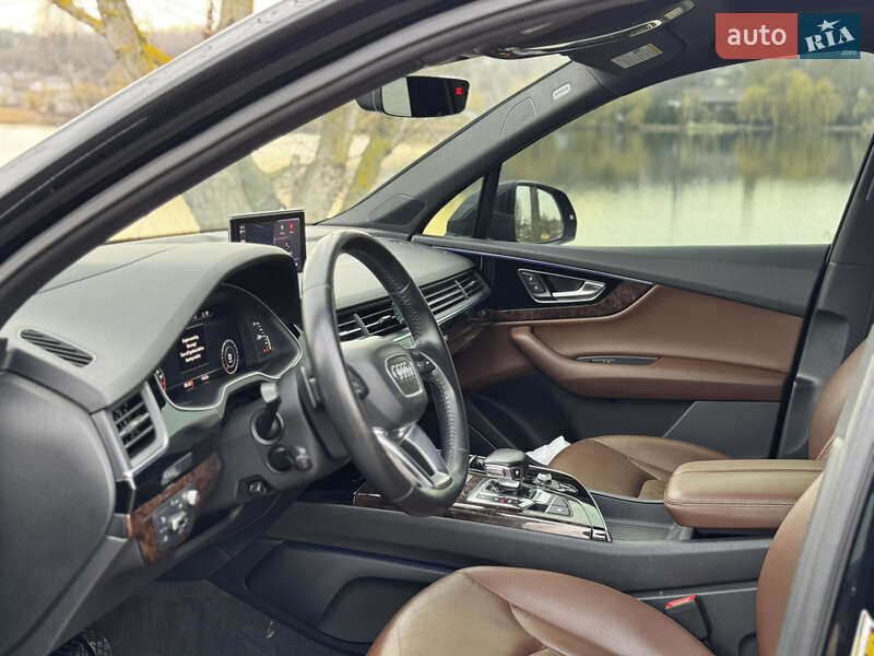 Внедорожник / Кроссовер Audi Q7 2016 в Киеве фото 50 Внедорожник / Кроссовер Audi Q7 2016 в Киеве