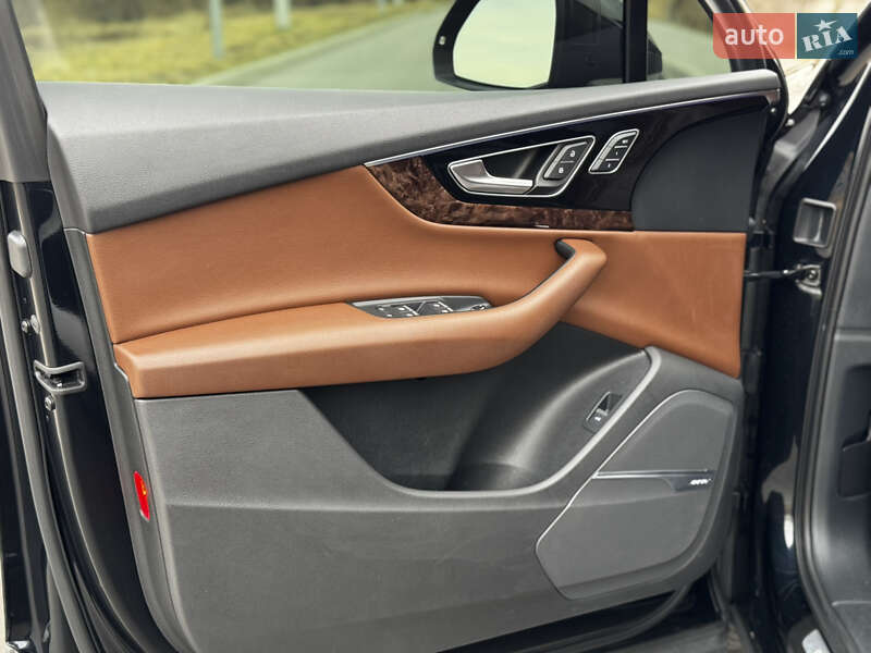 Внедорожник / Кроссовер Audi Q7 2016 в Киеве фото 51 Внедорожник / Кроссовер Audi Q7 2016 в Киеве