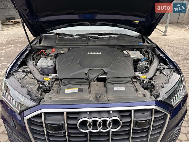 Позашляховик / Кросовер Audi Q7 2023 в Одесі