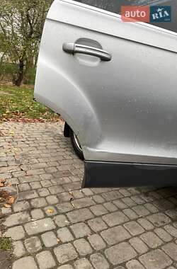 Внедорожник / Кроссовер Audi Q7 2006 в 