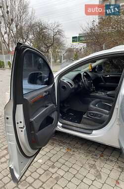 Внедорожник / Кроссовер Audi Q7 2006 в 