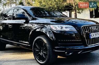 Позашляховик / Кросовер Audi Q7 2015 в Києві