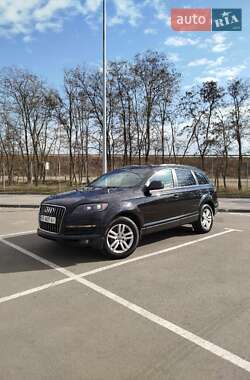 Внедорожник / Кроссовер Audi Q7 2006 в 