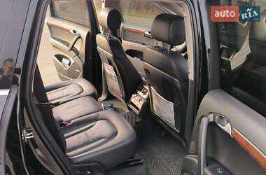 Внедорожник / Кроссовер Audi Q7 2014 в 