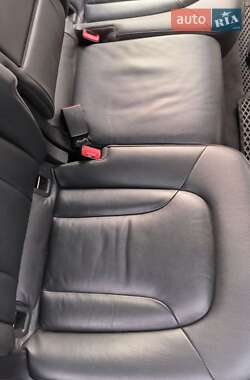 Внедорожник / Кроссовер Audi Q7 2014 в 