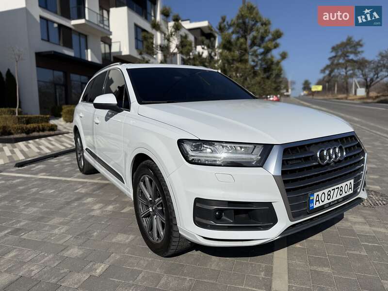Audi Q7 2016