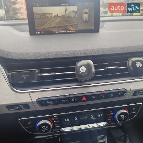 Внедорожник / Кроссовер Audi Q7 2015 в Кривом Роге