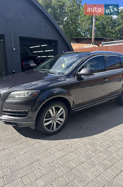 Audi Q7 2010 Audi Q7 2010