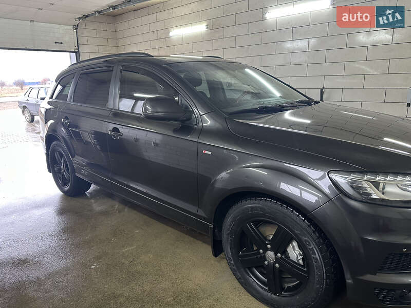 Внедорожник / Кроссовер Audi Q7 2012 в Надворной